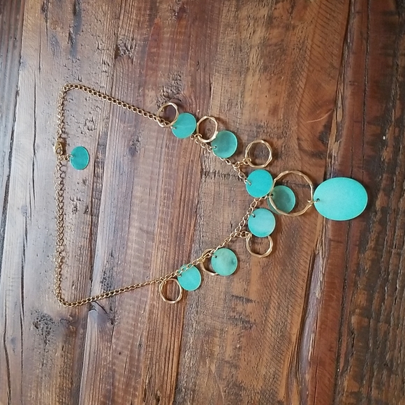 Turquoise Round Shell Necklace Gold Chain - Picture 2 of 6